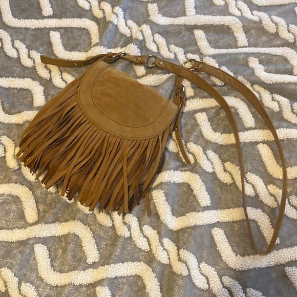 New York & Company bohemian crossbody - Picture 2 of 4